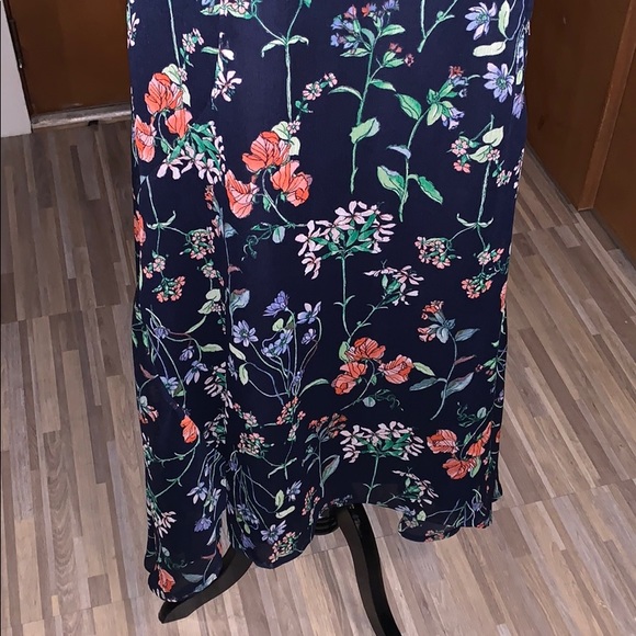 Tommy Hilfiger navy floral chiffon dress! - Picture 3 of 6